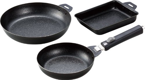 ※他店舗と在庫併用の為、品切れの場合は、ご容赦ください。丸型18cm:4.2×20.5×18.0cm、丸型24cm:4.5×26.8×24.0cm、角型13×18cm:3.5×21.6×13.4cm、